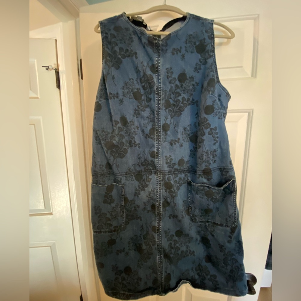 Boden Floral Denim Sleeveless Dress - 16 L